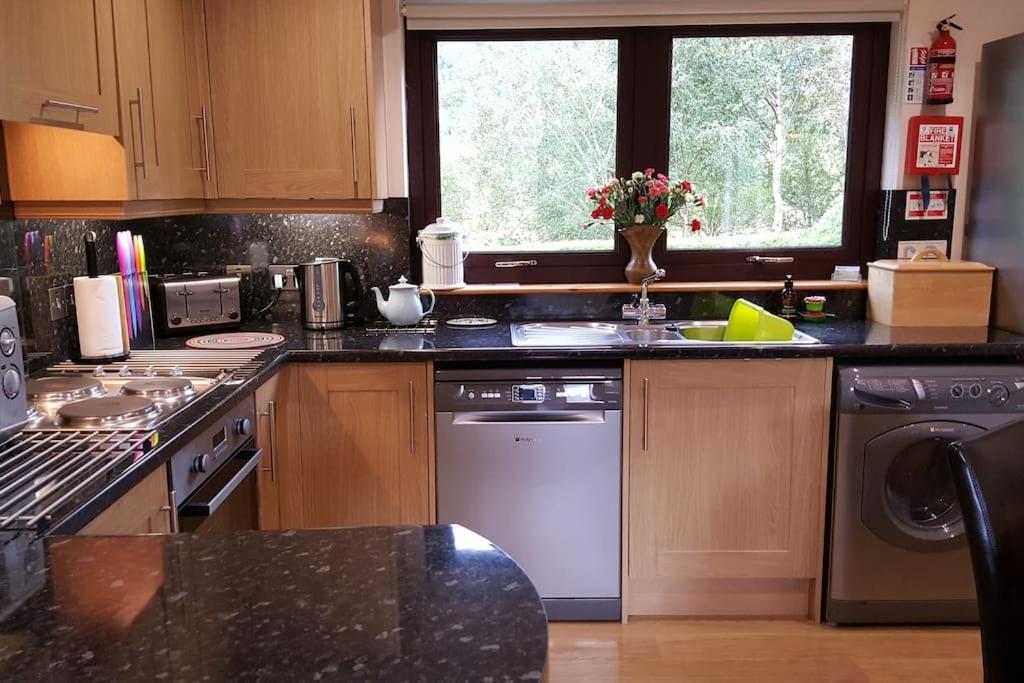 Roe Deer Cottage Near Glencoe Fort William Exterior foto